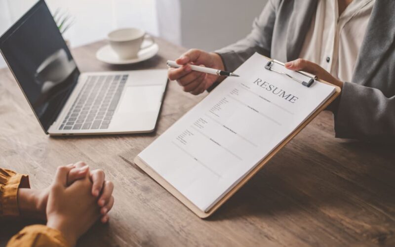 Guía sobre contratos laborales en Panamá: cómo elegir el adecuado